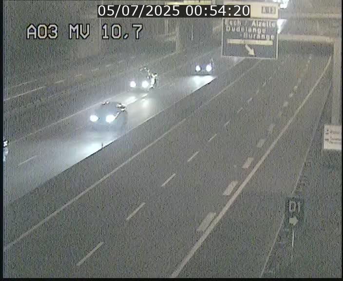 Traffic live webcam Luxembourg Croix de Bettembourg - A3 - BK 10.7 - direction France