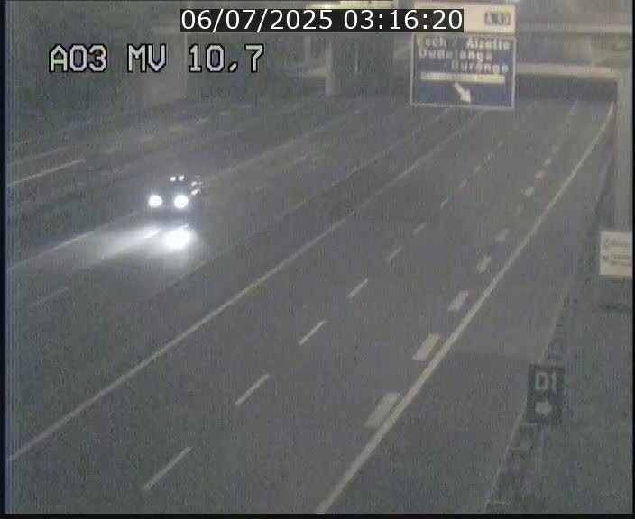 Traffic live webcam Luxembourg Croix de Bettembourg - A3 - BK 10.7 - direction France