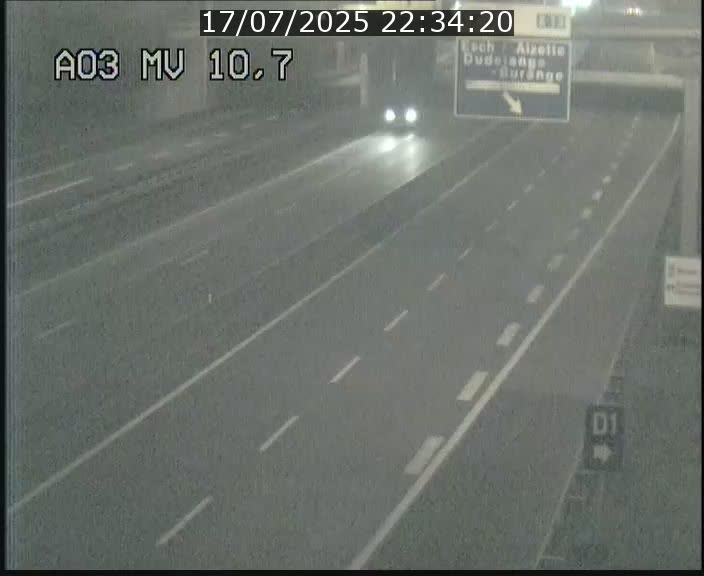 Traffic live webcam Luxembourg Croix de Bettembourg - A3 - BK 10.7 - direction France