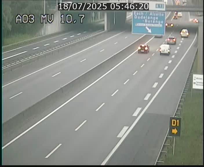 Traffic live webcam Luxembourg Croix de Bettembourg - A3 - BK 10.7 - direction France