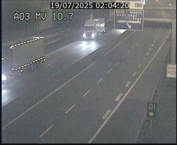 Traffic live webcam Luxembourg Croix de Bettembourg - A3 - BK 10.7 - direction France