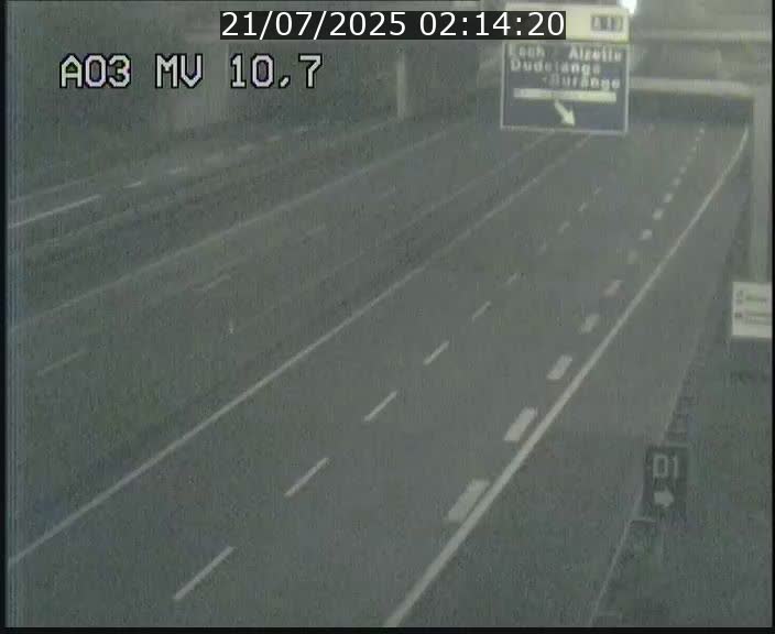 Traffic live webcam Luxembourg Croix de Bettembourg - A3 - BK 10.7 - direction France