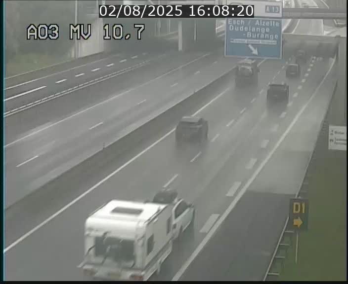 Traffic live webcam Luxembourg Croix de Bettembourg - A3 - BK 10.7 - direction France
