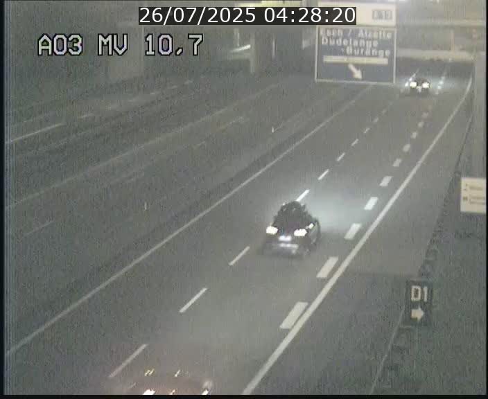 <h2>Traffic live webcam Luxembourg Croix de Bettembourg - A3 - BK 10.7 - direction France</h2>