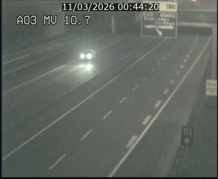 Traffic live webcam Luxembourg Croix de Bettembourg - A3 - BK 10.7 - direction France