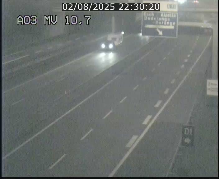 <h2>Traffic live webcam Luxembourg Croix de Bettembourg - A3 - BK 10.7 - direction France</h2>