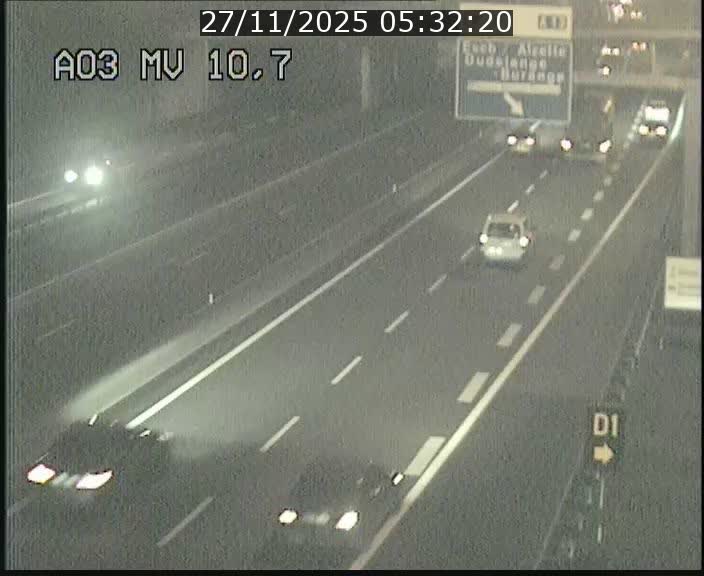 <h2>Traffic live webcam Luxembourg Croix de Bettembourg - A3 - BK 10.7 - direction France</h2>