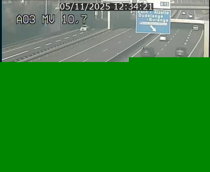 <h2>Traffic live webcam Luxembourg Croix de Bettembourg - A3 - BK 10.7 - direction France</h2>