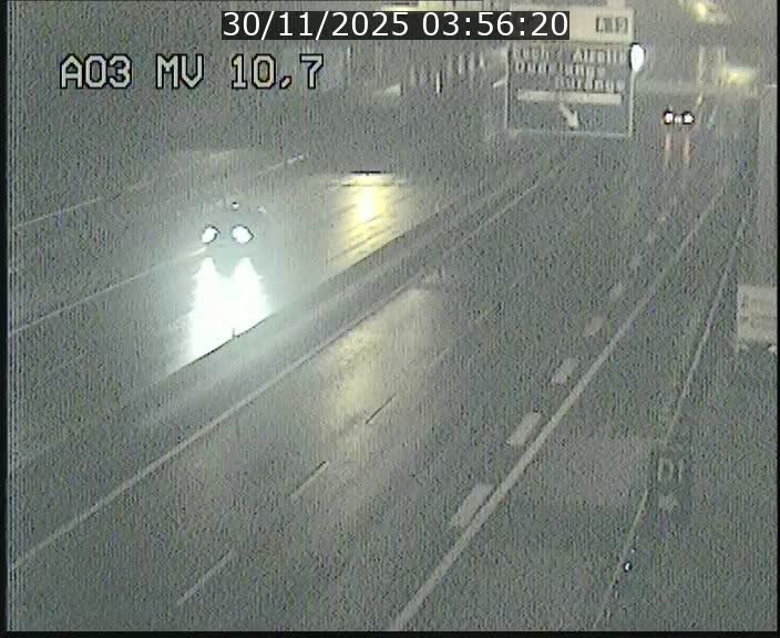 <h2>Traffic live webcam Luxembourg Croix de Bettembourg - A3 - BK 10.7 - direction France</h2>