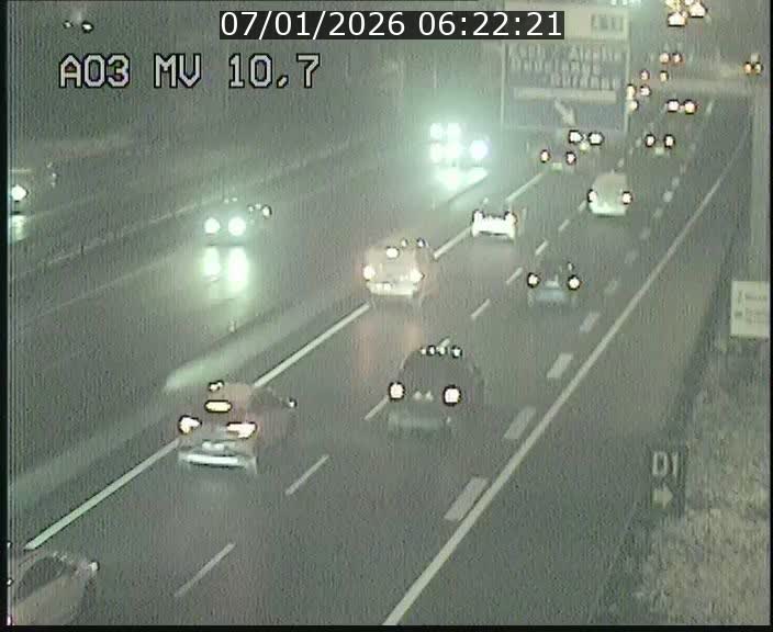 <h2>Traffic live webcam Luxembourg Croix de Bettembourg - A3 - BK 10.7 - direction France</h2>