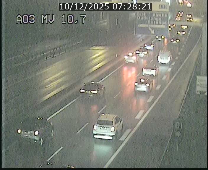 <h2>Traffic live webcam Luxembourg Croix de Bettembourg - A3 - BK 10.7 - direction France</h2>