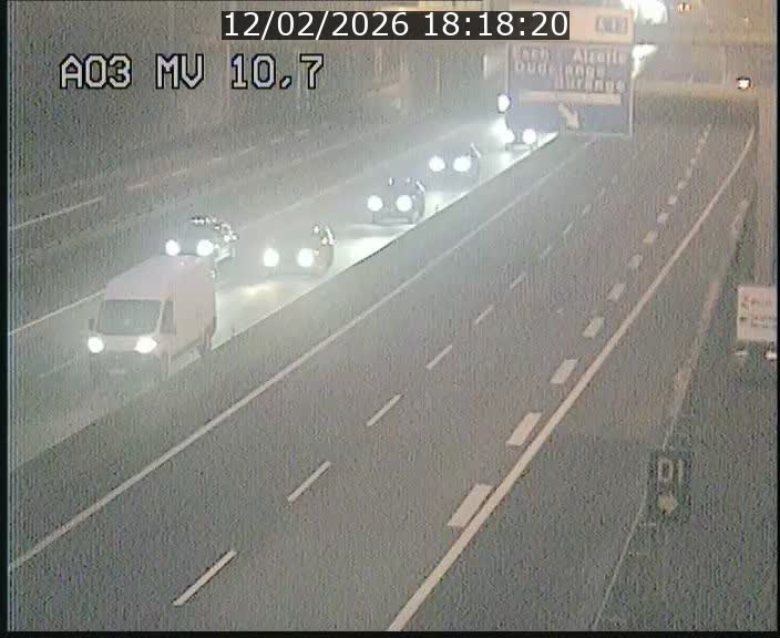 <h2>Traffic live webcam Luxembourg Croix de Bettembourg - A3 - BK 10.7 - direction France</h2>