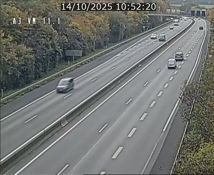<h2>Webcam à la frontière franco-luxembourgeoise, avant la Croix de Bettembourg - BK 11.1 - direction Luxembourg-ville</h2>