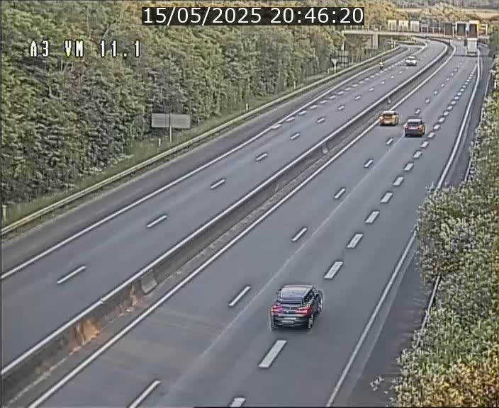 <h2>Webcam à la frontière franco-luxembourgeoise, avant la Croix de Bettembourg - BK 11.1 - direction Luxembourg-ville</h2>