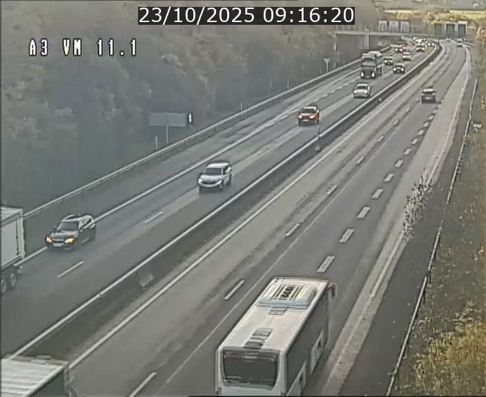 <h2>Webcam à la frontière franco-luxembourgeoise, avant la Croix de Bettembourg - BK 11.1 - direction Luxembourg-ville</h2>