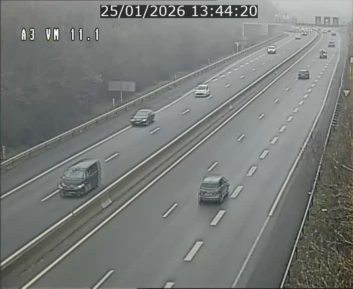 <h2>Webcam à la frontière franco-luxembourgeoise, avant la Croix de Bettembourg - BK 11.1 - direction Luxembourg-ville</h2>