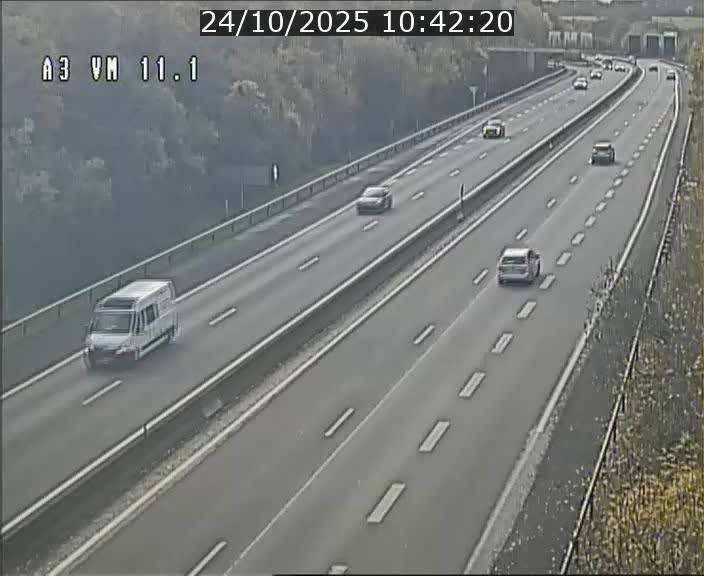 <h2>Webcam à la frontière franco-luxembourgeoise, avant la Croix de Bettembourg - BK 11.1 - direction Luxembourg-ville</h2>