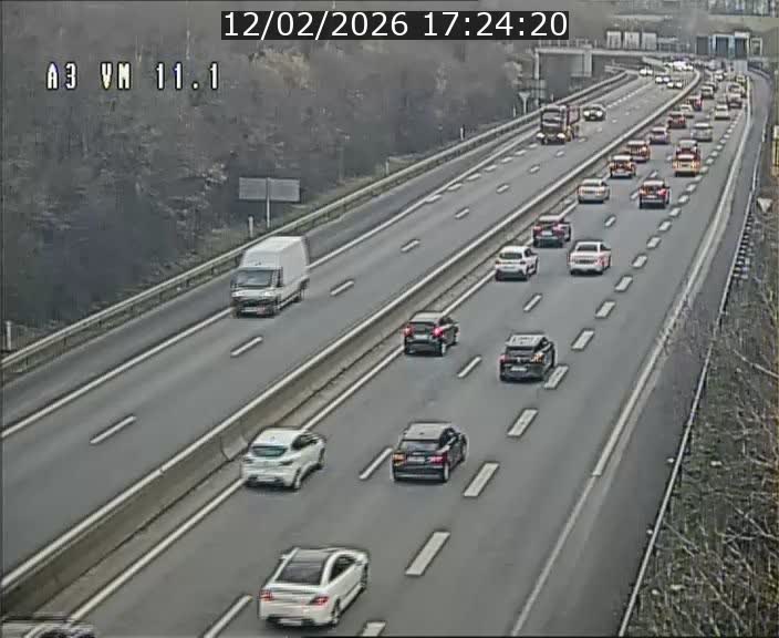 <h2>Webcam à la frontière franco-luxembourgeoise, avant la Croix de Bettembourg - BK 11.1 - direction Luxembourg-ville</h2>