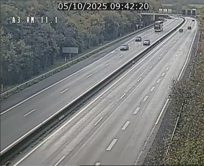 <h2>Webcam à la frontière franco-luxembourgeoise, avant la Croix de Bettembourg - BK 11.1 - direction Luxembourg-ville</h2>
