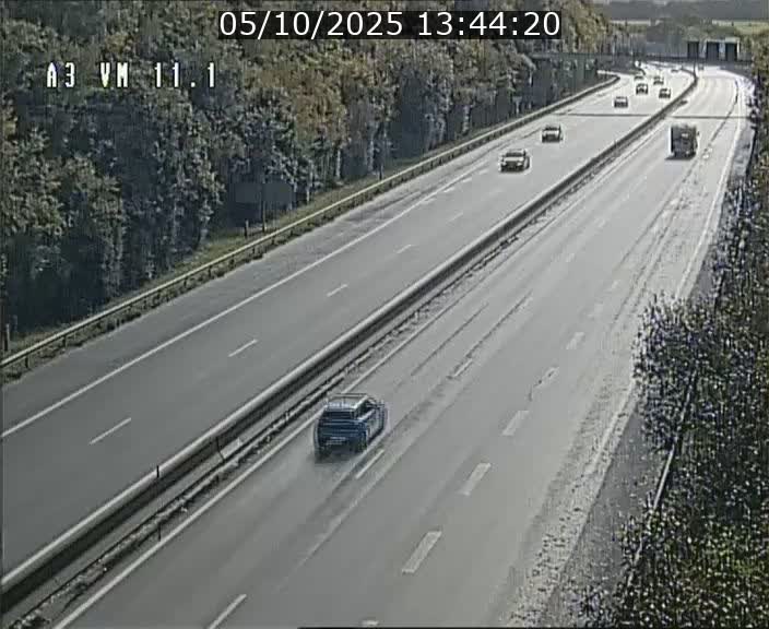 <h2>Webcam à la frontière franco-luxembourgeoise, avant la Croix de Bettembourg - BK 11.1 - direction Luxembourg-ville</h2>