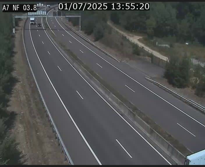 <h2>Webcam autoroute A7 au Luxembourg à la sortie du Tunnel Stafelter vers le Nord</h2>