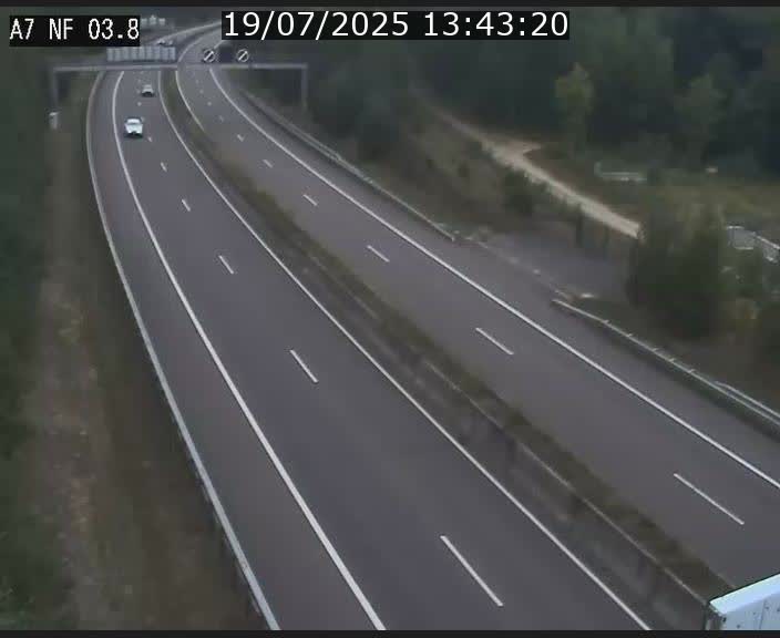 <h2>Webcam autoroute A7 au Luxembourg à la sortie du Tunnel Stafelter vers le Nord</h2>
