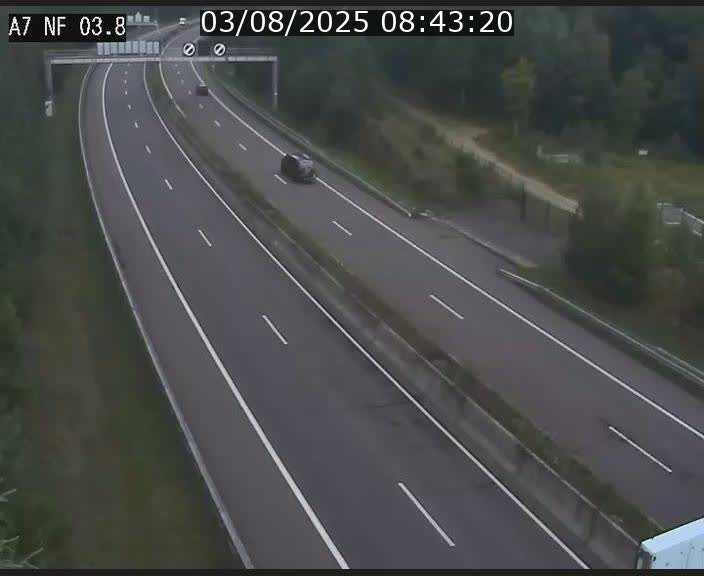 <h2>Webcam autoroute A7 au Luxembourg à la sortie du Tunnel Stafelter vers le Nord</h2>