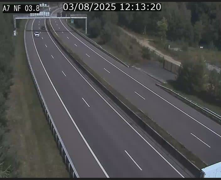 <h2>Webcam autoroute A7 au Luxembourg à la sortie du Tunnel Stafelter vers le Nord</h2>