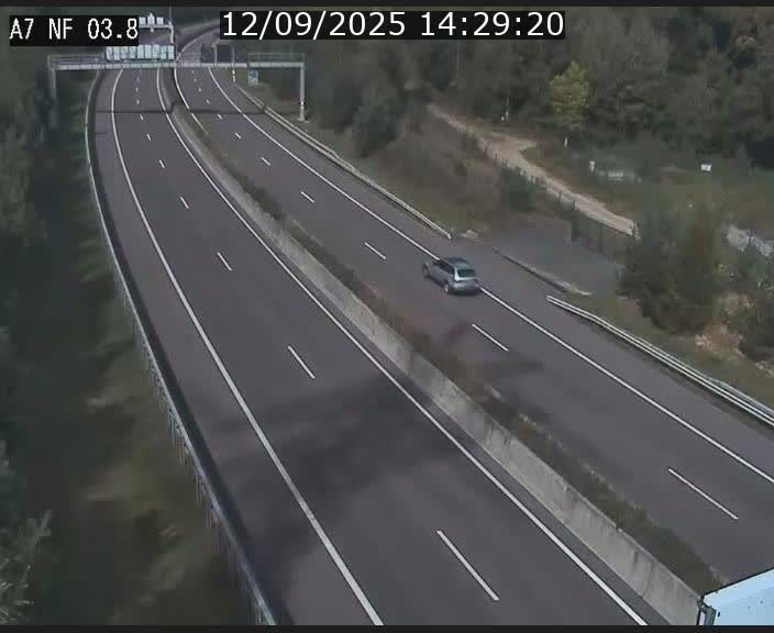 <h2>Webcam autoroute A7 au Luxembourg à la sortie du Tunnel Stafelter vers le Nord</h2>
