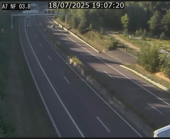 <h2>Webcam autoroute A7 au Luxembourg à la sortie du Tunnel Stafelter vers le Nord</h2>