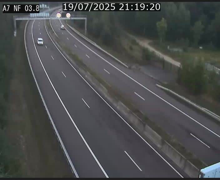 <h2>Webcam autoroute A7 au Luxembourg à la sortie du Tunnel Stafelter vers le Nord</h2>