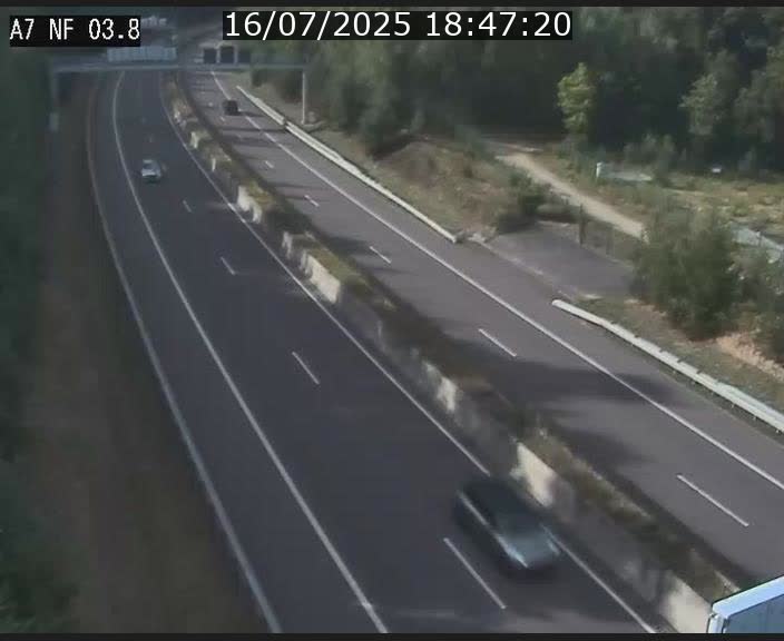 <h2>Webcam autoroute A7 au Luxembourg à la sortie du Tunnel Stafelter vers le Nord</h2>