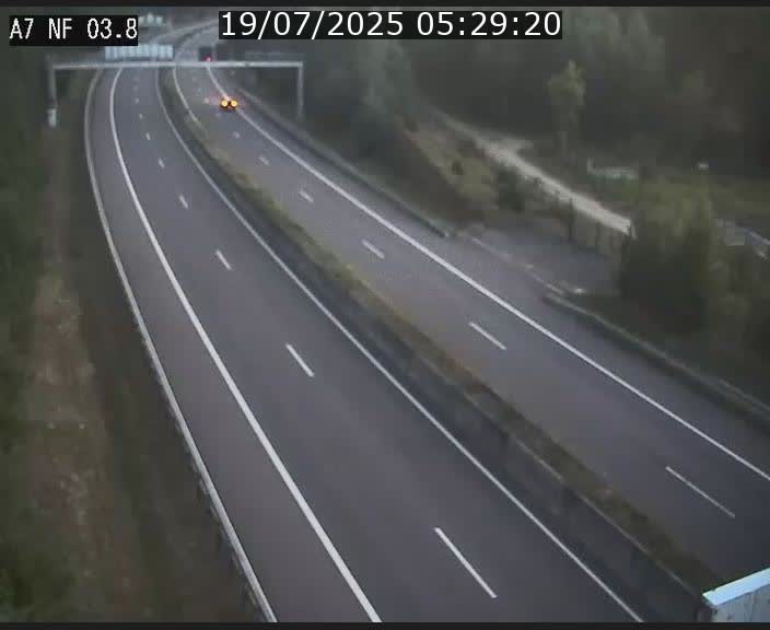<h2>Webcam autoroute A7 au Luxembourg à la sortie du Tunnel Stafelter vers le Nord</h2>