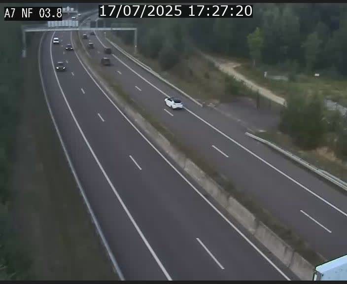 <h2>Webcam autoroute A7 au Luxembourg à la sortie du Tunnel Stafelter vers le Nord</h2>