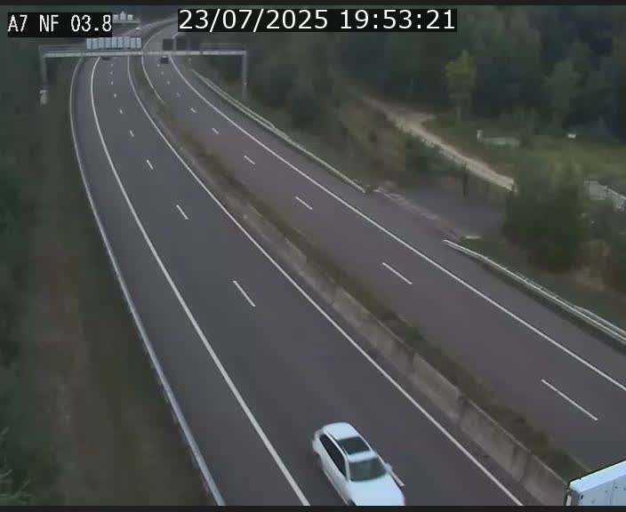 <h2>Webcam autoroute A7 au Luxembourg à la sortie du Tunnel Stafelter vers le Nord</h2>