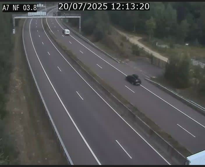 <h2>Webcam autoroute A7 au Luxembourg à la sortie du Tunnel Stafelter vers le Nord</h2>