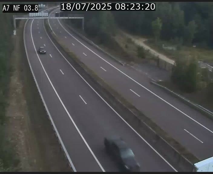 <h2>Webcam autoroute A7 au Luxembourg à la sortie du Tunnel Stafelter vers le Nord</h2>