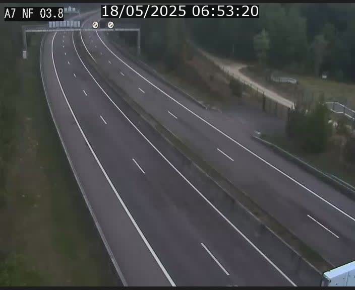 <h2>Webcam autoroute A7 au Luxembourg à la sortie du Tunnel Stafelter vers le Nord</h2>