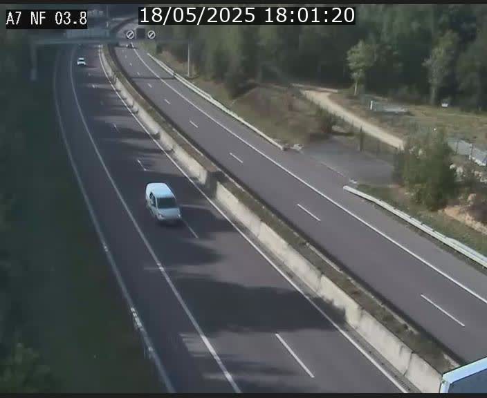 <h2>Webcam autoroute A7 au Luxembourg à la sortie du Tunnel Stafelter vers le Nord</h2>