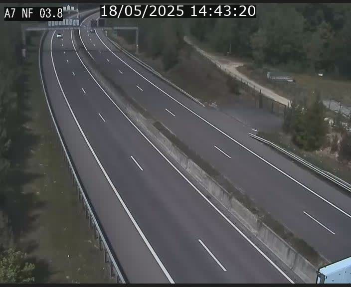 <h2>Webcam autoroute A7 au Luxembourg à la sortie du Tunnel Stafelter vers le Nord</h2>