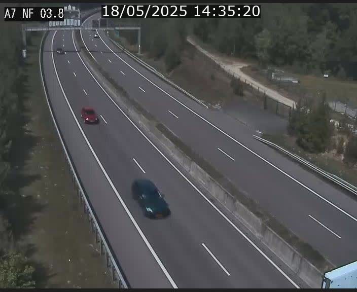 <h2>Webcam autoroute A7 au Luxembourg à la sortie du Tunnel Stafelter vers le Nord</h2>