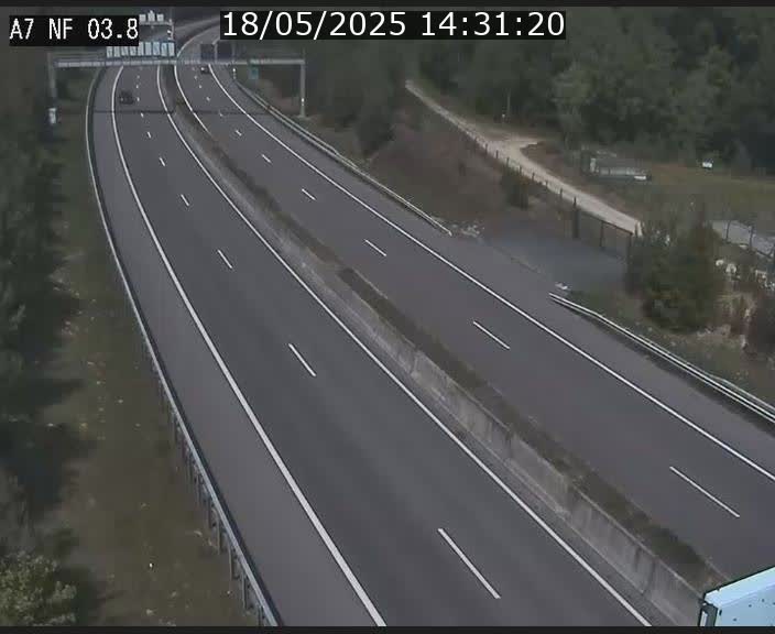<h2>Webcam autoroute A7 au Luxembourg à la sortie du Tunnel Stafelter vers le Nord</h2>