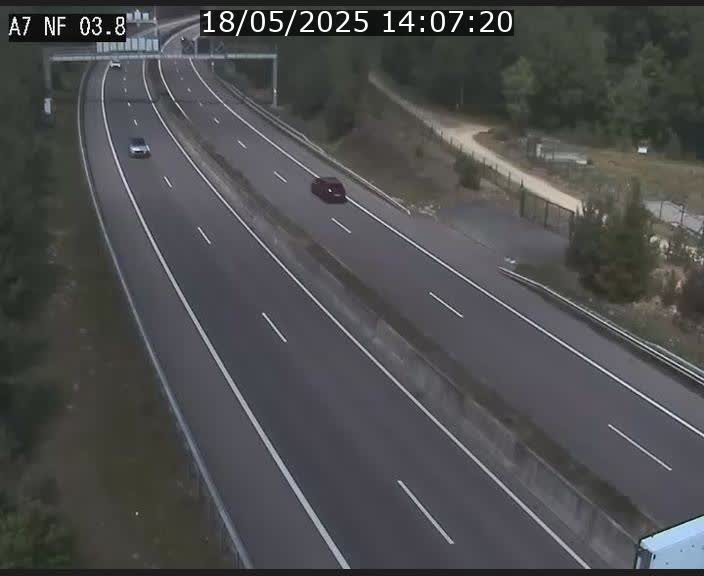 <h2>Webcam autoroute A7 au Luxembourg à la sortie du Tunnel Stafelter vers le Nord</h2>
