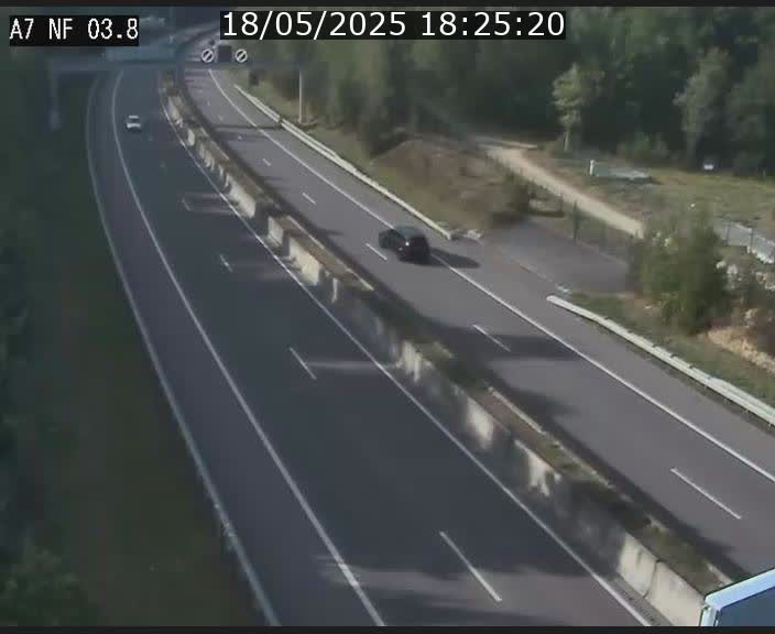 <h2>Webcam autoroute A7 au Luxembourg à la sortie du Tunnel Stafelter vers le Nord</h2>