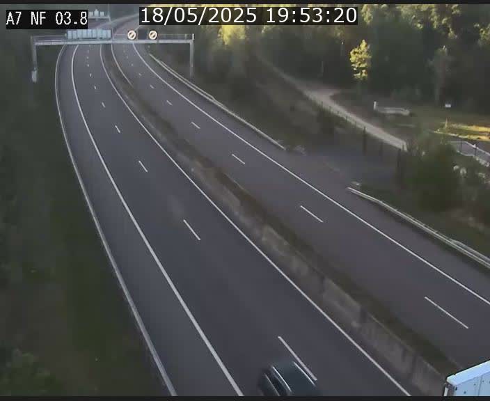 <h2>Webcam autoroute A7 au Luxembourg à la sortie du Tunnel Stafelter vers le Nord</h2>
