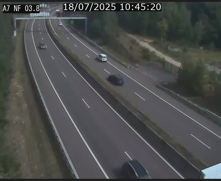 <h2>Webcam autoroute A7 au Luxembourg à la sortie du Tunnel Stafelter vers le Nord</h2>