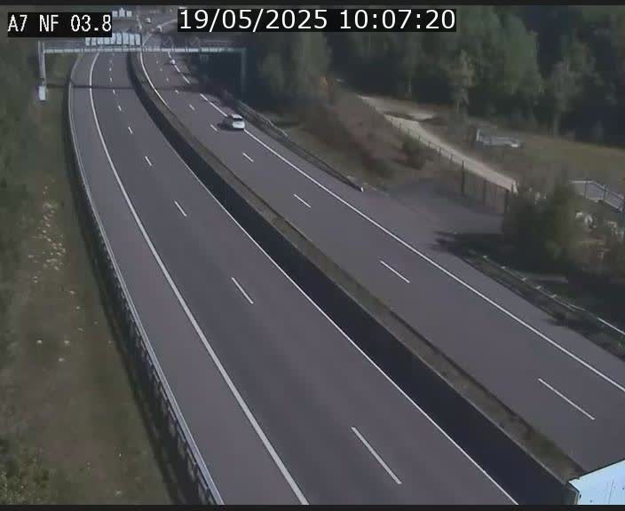<h2>Webcam autoroute A7 au Luxembourg à la sortie du Tunnel Stafelter vers le Nord</h2>