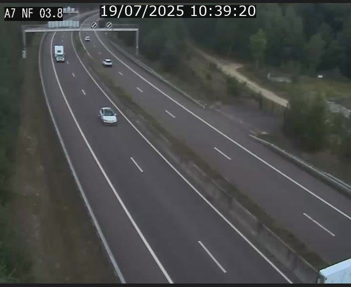 <h2>Webcam autoroute A7 au Luxembourg à la sortie du Tunnel Stafelter vers le Nord</h2>
