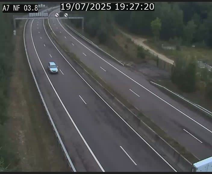 <h2>Webcam autoroute A7 au Luxembourg à la sortie du Tunnel Stafelter vers le Nord</h2>