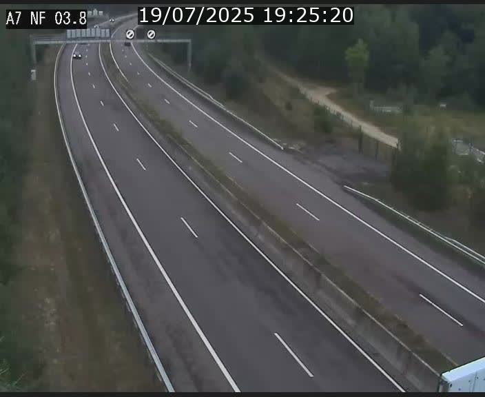 <h2>Webcam autoroute A7 au Luxembourg à la sortie du Tunnel Stafelter vers le Nord</h2>